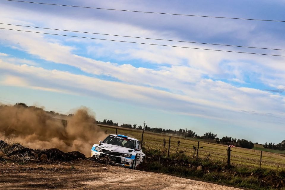 El ex campeón europeo Alonso es una de las figuras del Rally Sprint LATAM